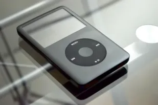 Imagem ilustrativa da imagem Apple anuncia o fim do iPod após 20 ano
