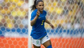 Imagem ilustrativa da imagem Brasil leva virada da Suécia e perde último amistoso no futebol feminino