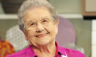 Imagem ilustrativa da imagem Morre a apresentadora Palmirinha Onofre, aos 91 anos