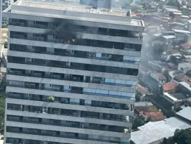Imagem ilustrativa da imagem Apartamento onde estava Maisa Silva no Recife pega fogo com atriz dentro