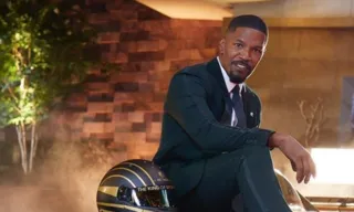 Imagem ilustrativa da imagem Jamie Foxx publica primeira foto nas redes sociais três meses após internação