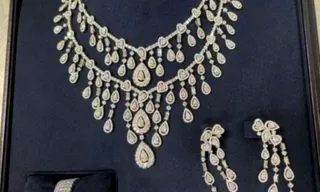 Imagem ilustrativa da imagem PF diz que joias para Michelle cravejadas de diamantes valem R$ 5 milhões