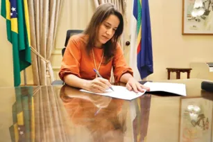Imagem ilustrativa da imagem Raquel Lyra lança o Juntos pela Segurança e anuncia R$ 1 bi em investimentos