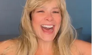 Imagem ilustrativa da imagem Samara Felippo recebe nova notificação extrajudicial do pai de suas filhas