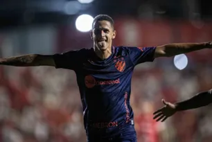 Imagem ilustrativa da imagem Sport vence Vila Nova com golaço de Juba e agora é vice-líder