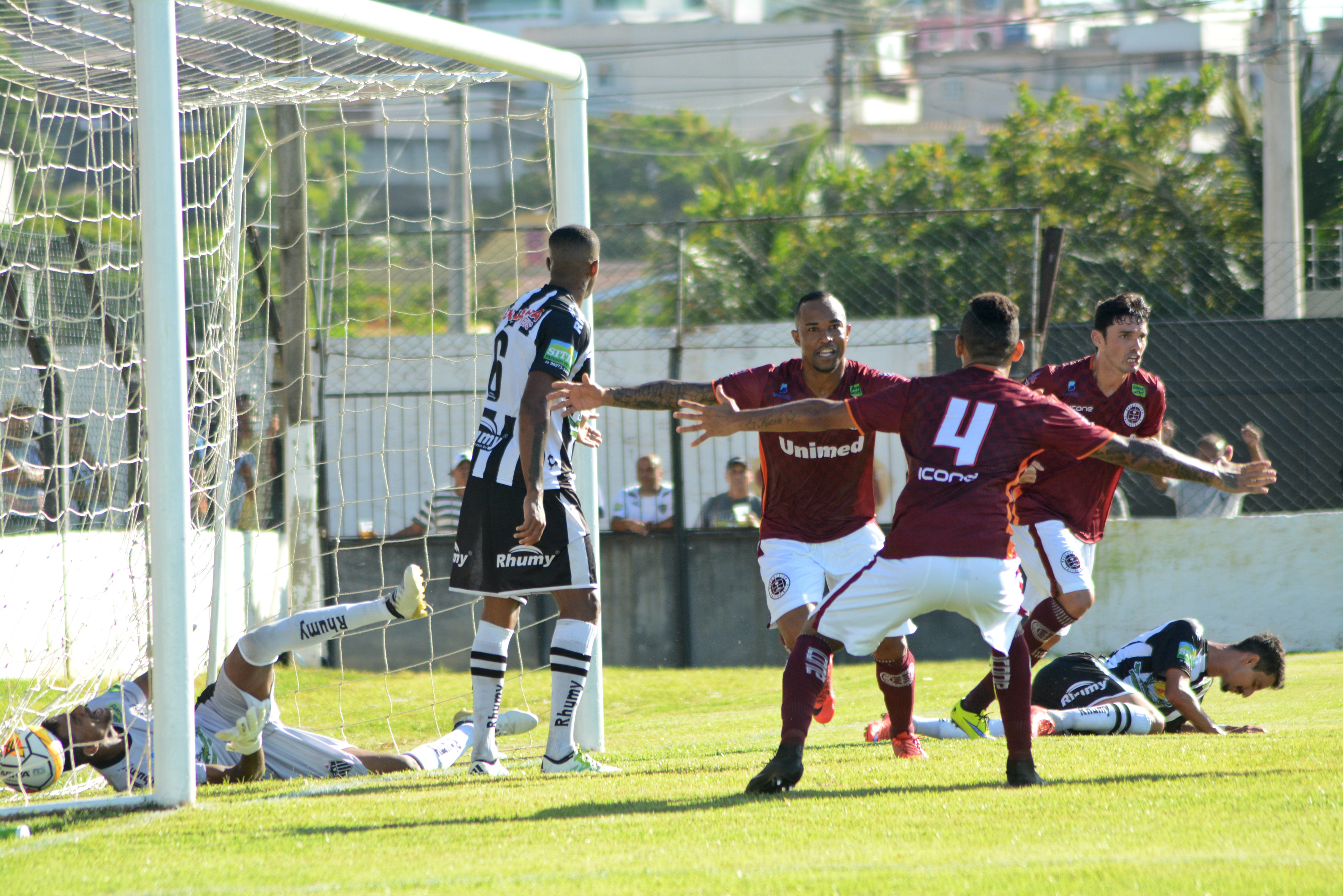 Edinho marcou o gol da Desportiva no empate com o Galo da Vila. Foto: Henrique Montovanelli/Desportiva Ferroviária