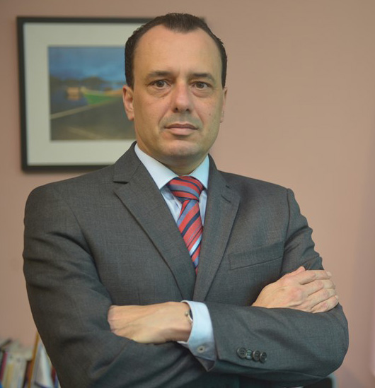 Regis Mattos: "Quem vem ao Espírito Santo constata que aqui temos um jeito diferente de cuidar do que é público"