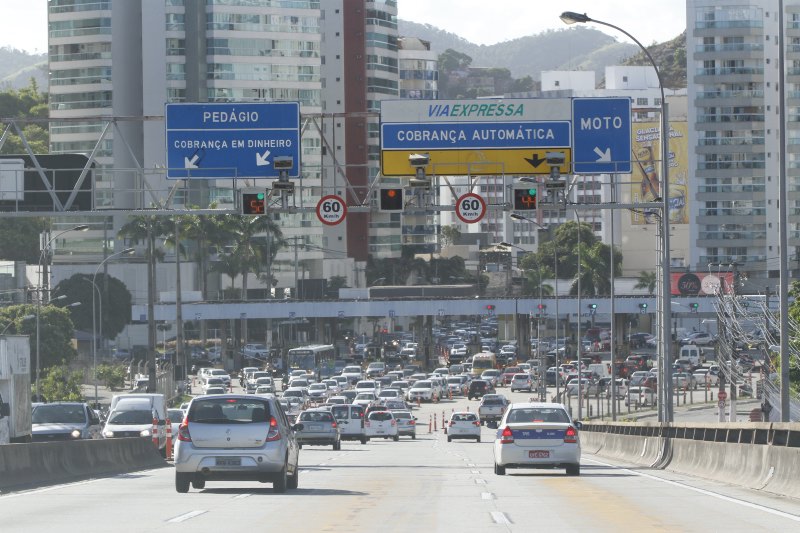 Descida da Terceira Ponte em Vitória.Foto: Leone Iglesias/AT