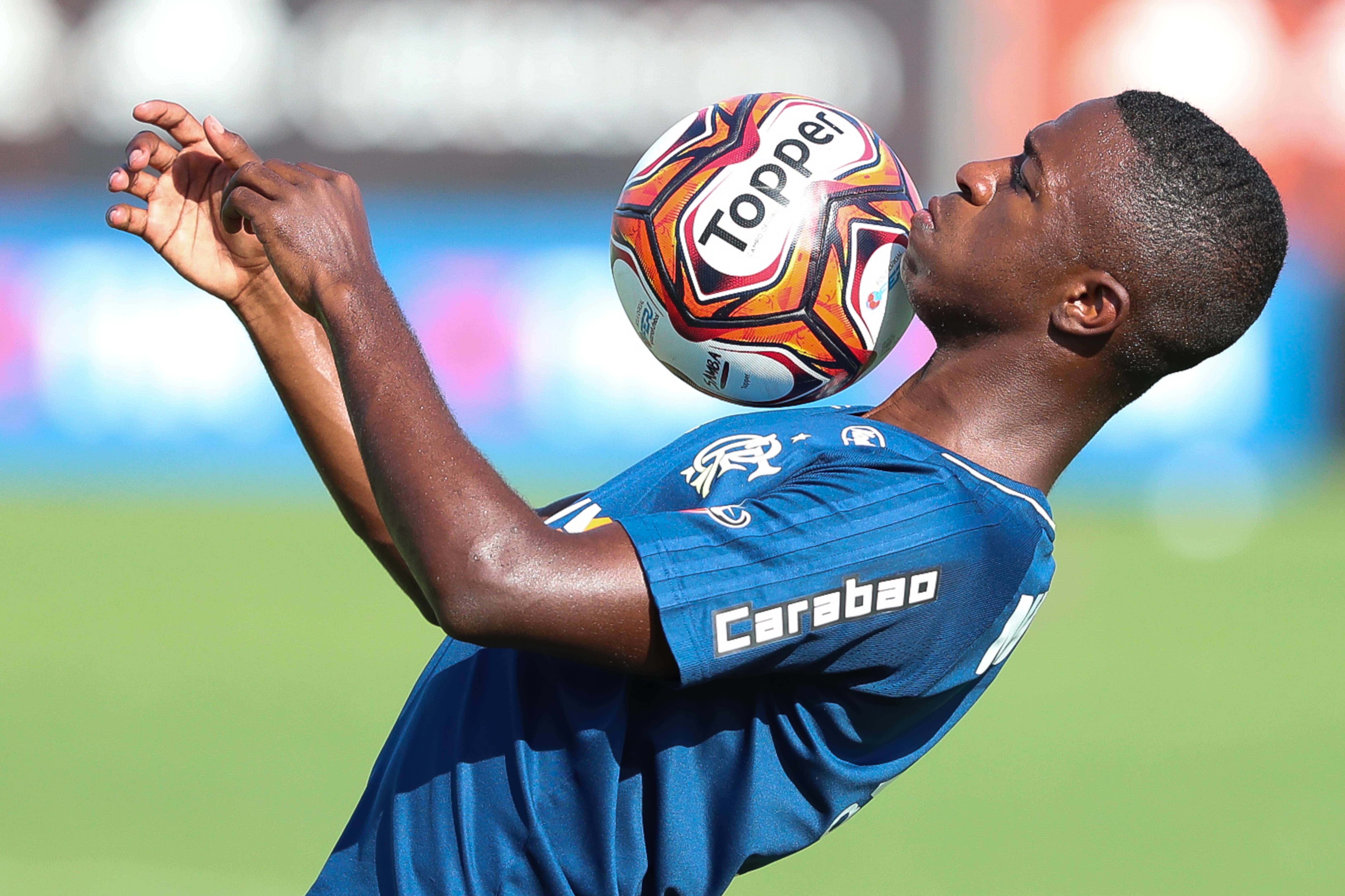 Vinícius Junior pronto para enfrentar a Cabofriense. Foto: Gilvan de Souza/Flamengo