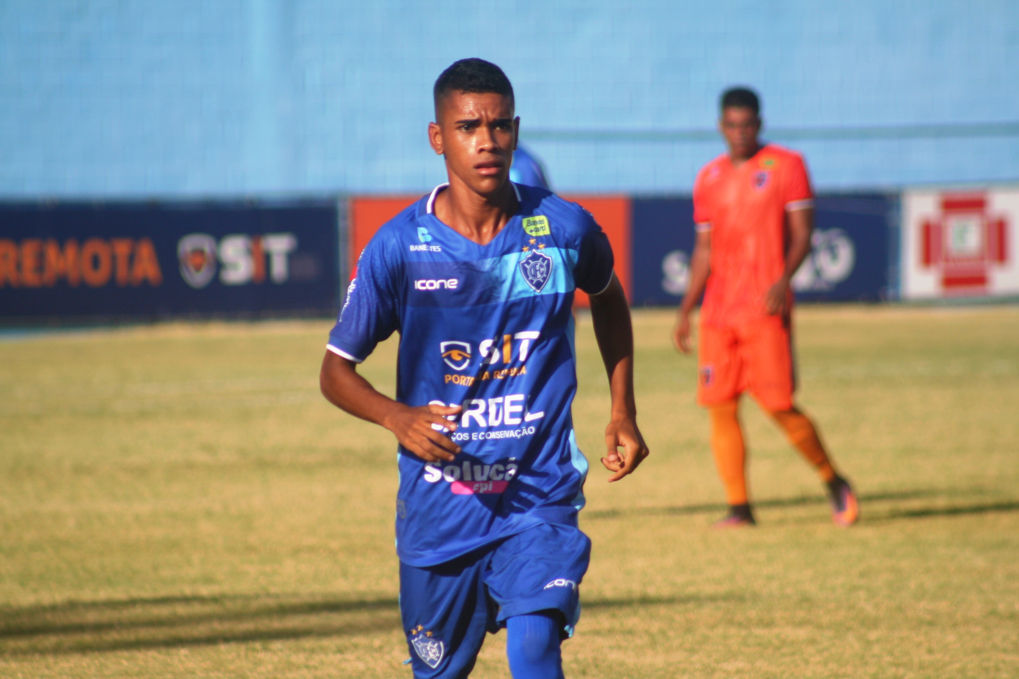 Pedrinho ganhou confiança após a estreia. Foto: Wagner Chaló/Vitória FC