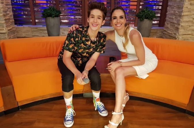 João Guilherme foi entrevistado por Luciana Gimenez. Foto: Divulgação/RedeTV!
