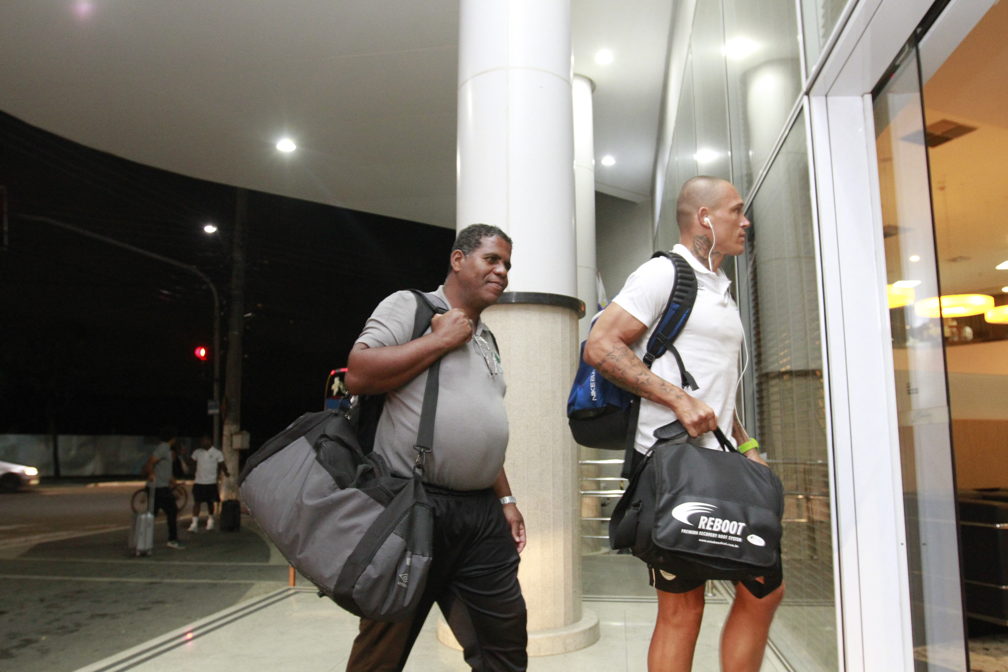 Atacante Leandrão deixou o campo ainda no primeiro tempo da semifinal sentindo dores musculares e será reavaliado momentos antes da decisão. Boavista faz mistério sobre a escalação do atacante. Foto: Beto Morais/AT