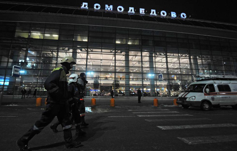 Brigada do aeroporto de Domodedovo, na Rússia. Foto: Divulgação