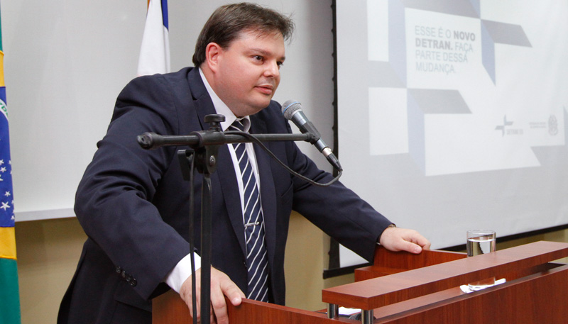 Diretor Romeu Neto. Foto: Thiago Coutinho/AT