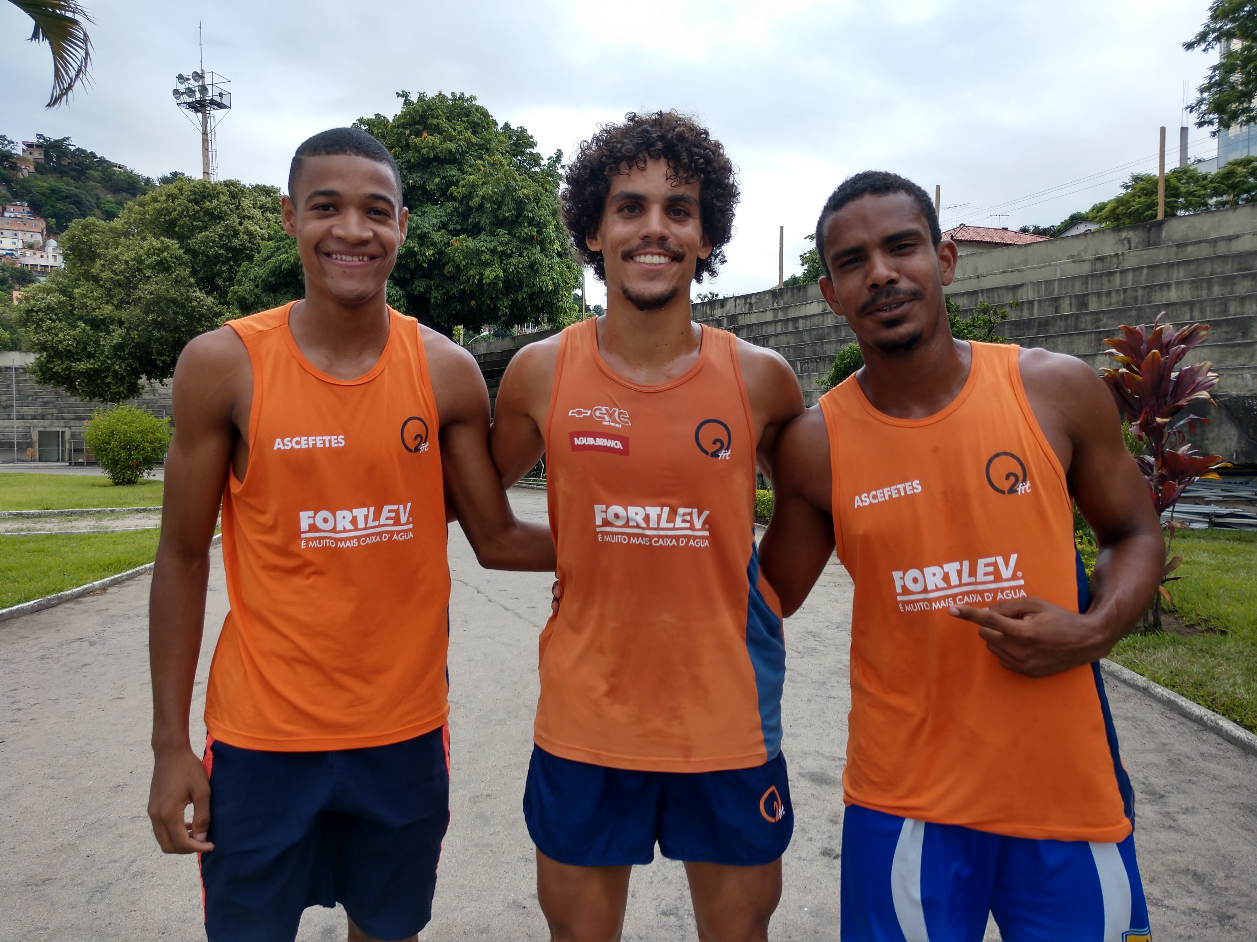 Washington Gonçalves, Henrique Lourenço e Eduardo Santos. Foto: Acácio Rodrigues