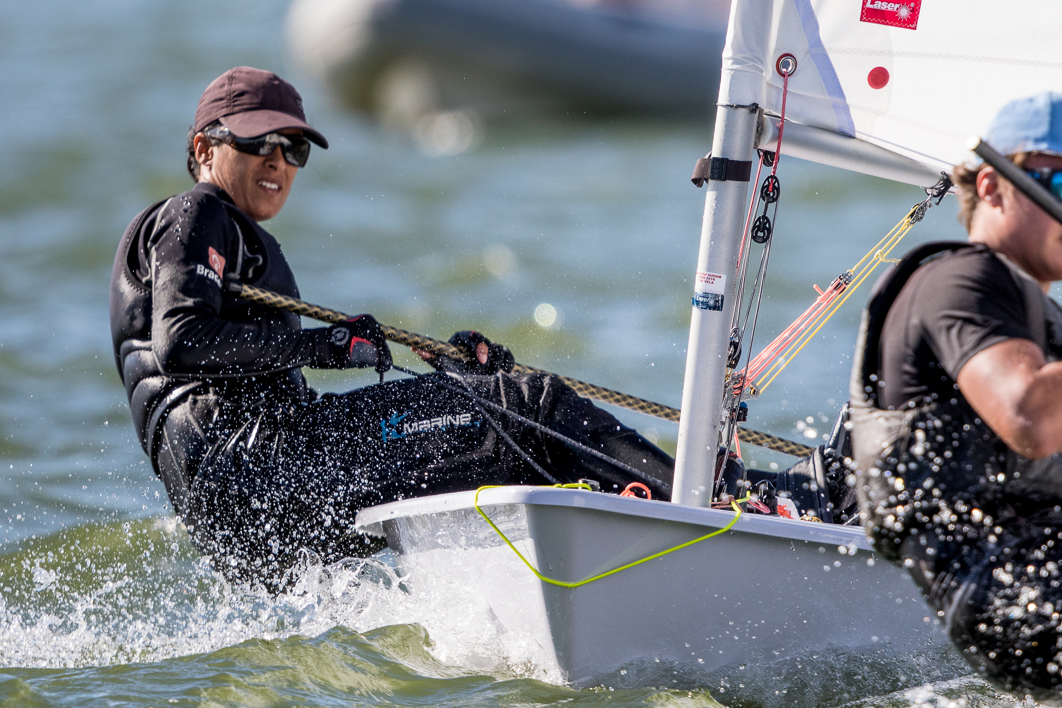 Odile Ginaid garantiu o 3º lugar no campeonato Centro Sul-Americano de Vela, no Chile. Foto: Benja Sans