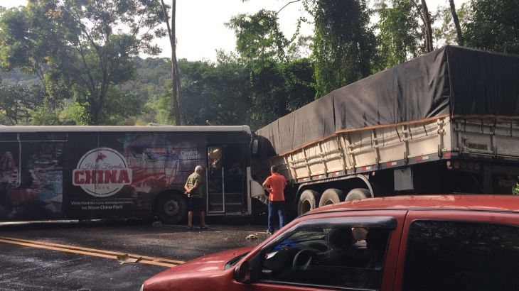 O acidente aconteceu na tarde desta quinta-feira(01). Foto/ Whatsap