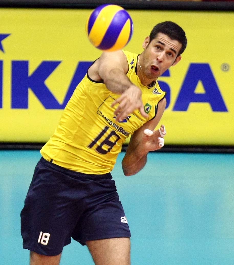 Dante foi multicampeão pela seleção. Foto: FIVB