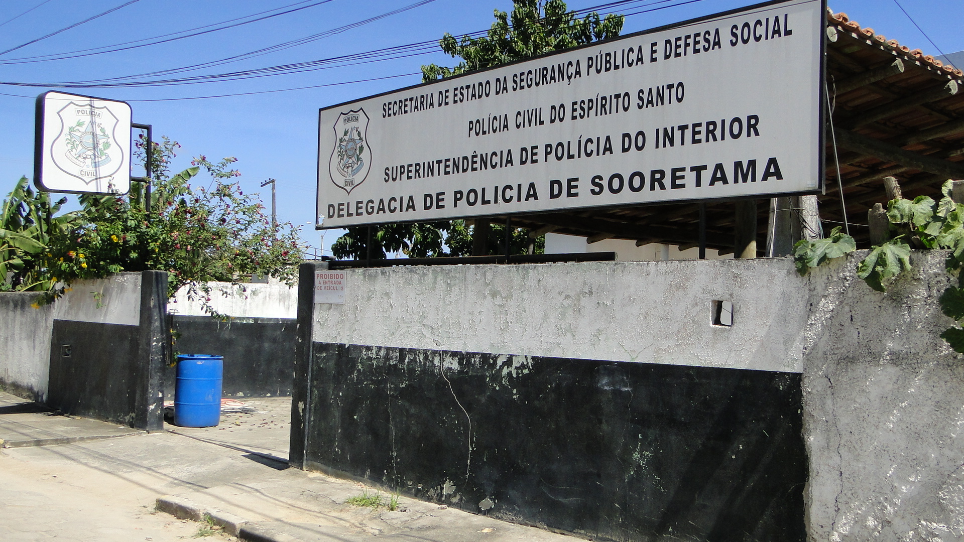 Sede da Delegacia de Polícia Civil de Sooretama onde esta sendo investigado o crime. Foto: Wilton Júnior