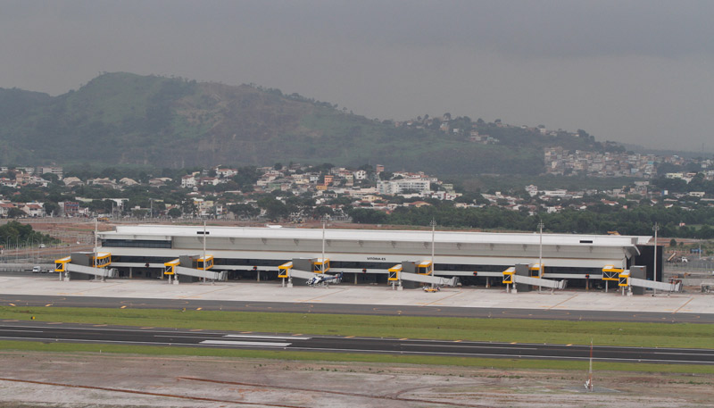 Plataformas de embarque e desembarque do novo terminal de passageiros: previsão é de valorização de 5% a 10%, em média, nos imóveis em 10 anos. Foto: Leone Iglesias/AT