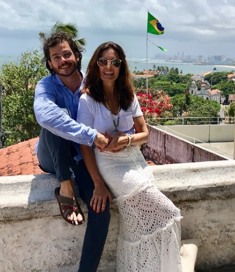 Fátima e o namorado em uma das viagens que o casal sempre faz. Foto/ Reprodução Instagram