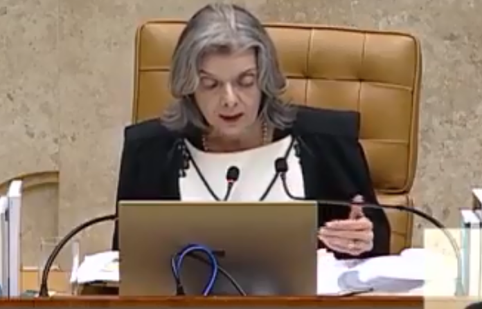 A ministra Cármen Lúcia foi a última a votar e votou contra o habeas corpus do ex-presidente Lula. Foto: Reprodução TV Justiça