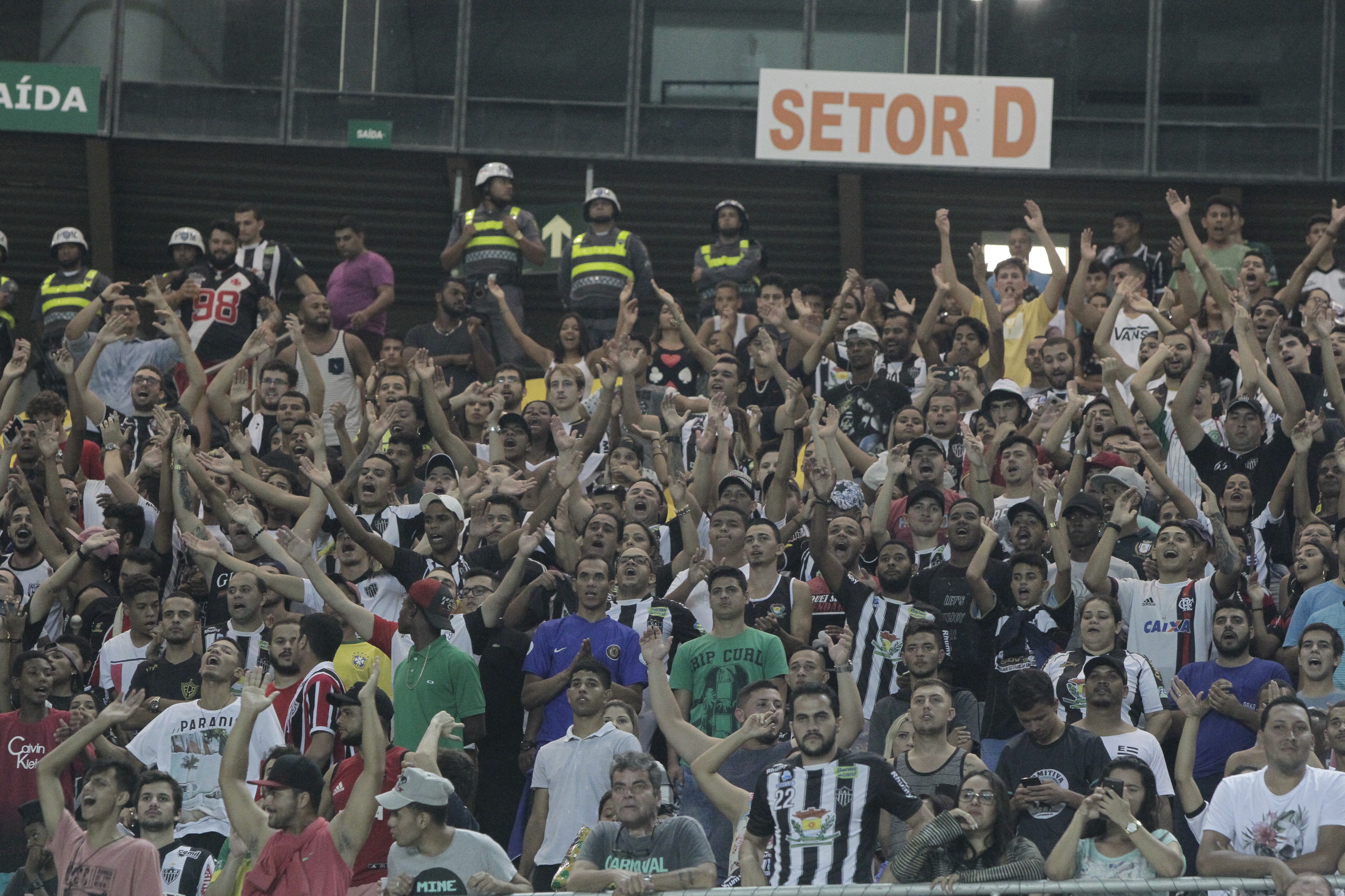 Torcida marcou presença no Kleber Andrade. Foto: Beto Morais