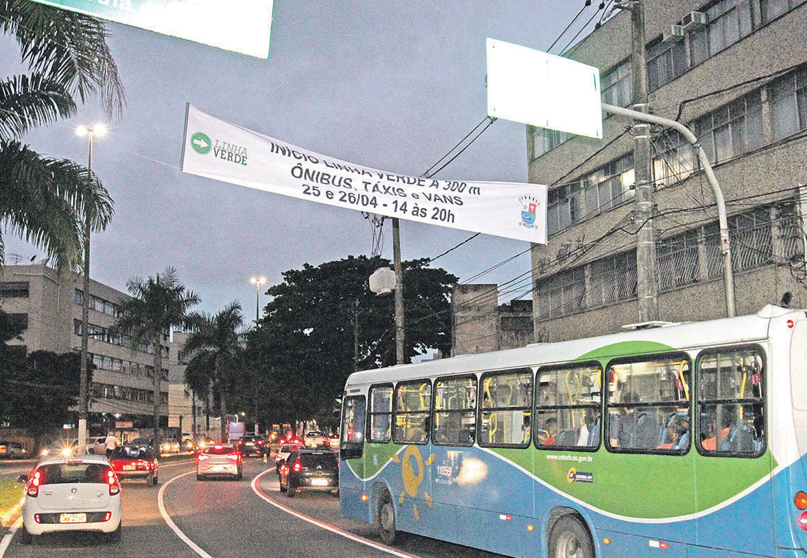 Faixa Exclusiva: novo trecho nas avenidas Nossa Senhora dos Navegantes, Américo Buaiz e Saturnino de Brito. Foto: Beto Morais
