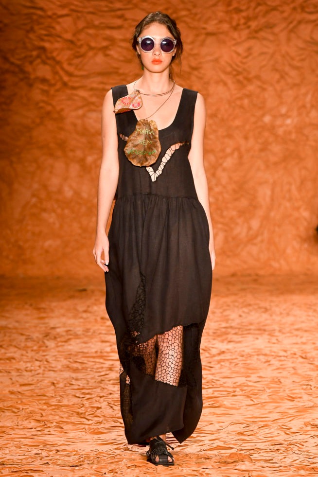 A modelo capixaba Luiza Rangel desfilou nesta quinta (26) no último dia da São Paulo Fashion Week. Foto: Divulgação.