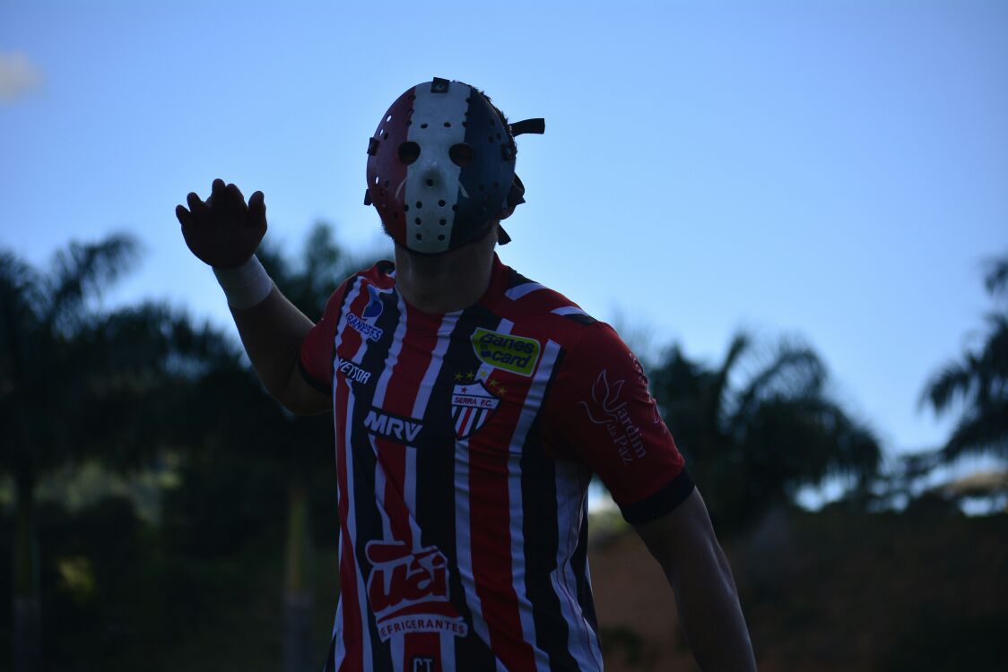 Rael fez o gol da vitória do Serra no jogo de ida. Foto: Adriano Barbosa