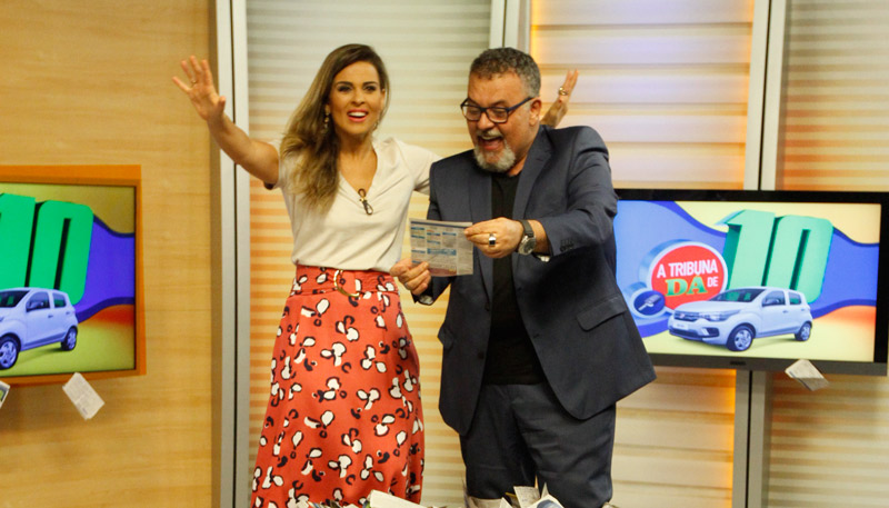 Wilson durante sorteio no programa Ronda Geral (Foto: Leonardo Bicalho/AT)