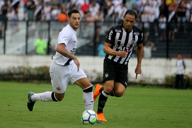 Elenco estrelado do Atlético já começou o Brasileirão perdendo para o Vasco