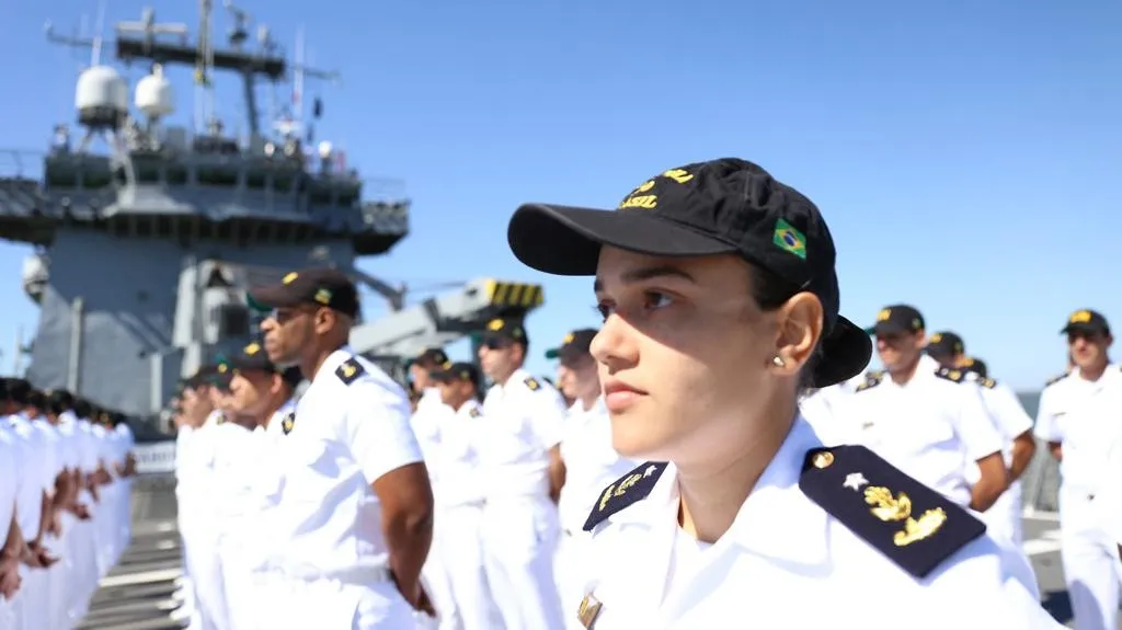 Imagem ilustrativa da imagem Bolsonaro vai anunciar criação de base da Marinha durante visita ao Estado