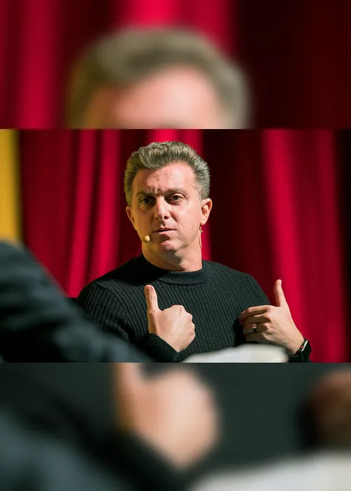 Imagem ilustrativa da imagem Luciano Huck fala em desejo de "liderar uma geração" na política: "Estou aqui"