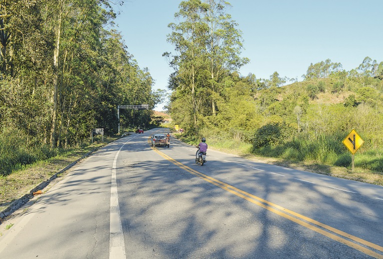Trecho da BR-262 em Marechal Floriano será contemplado na primeira fase de obras de duplicação. Foto: Iago Miranda/Arquivo AT