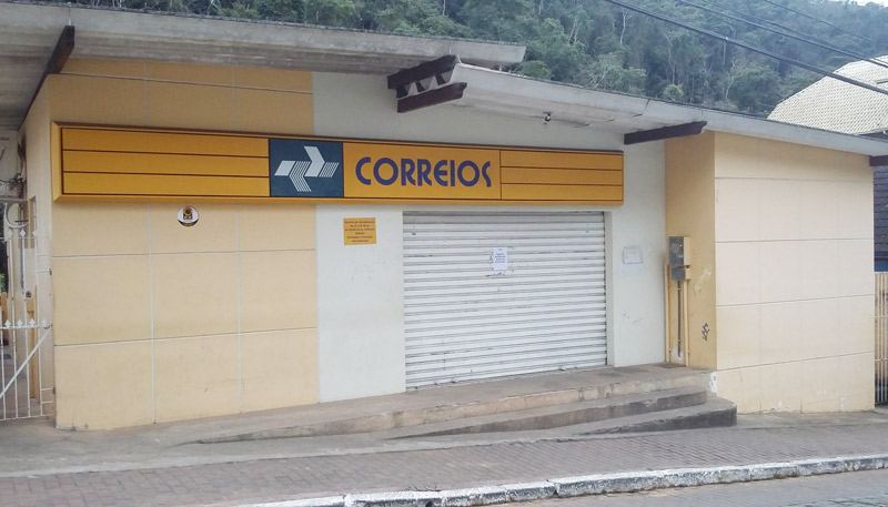 Correios em Santa Teresa: dentre 6.500 agências no país, apenas 800 dão lucro (Foto: Arquivo/AT)