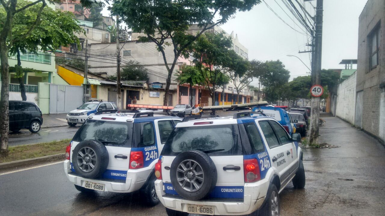 O tiroteio aconteceu por volta do meio dia deste sábado (5) (Foto:Divulgação )