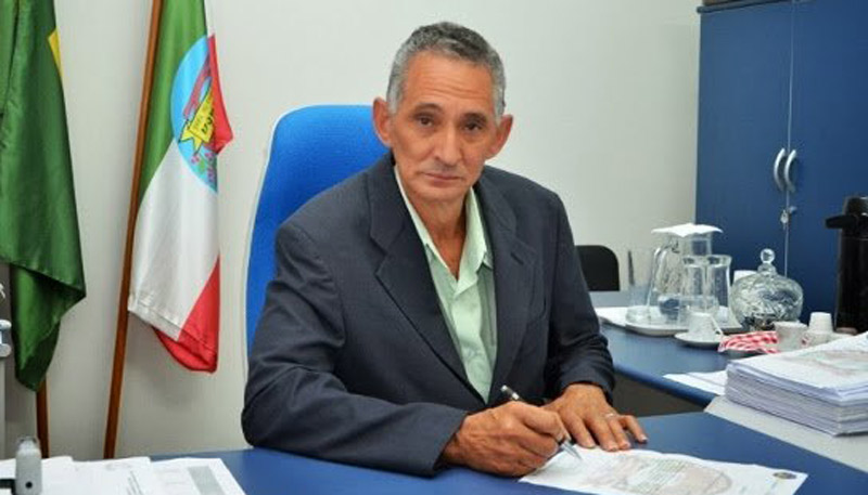 João do Carmo é prefeito de Brejetuba, no interior do Estado (Foto: Divulgação)