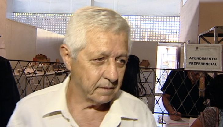 O médico Aurédio José Couto, 71, foi afastado nesta segunda-feira (21) (Foto:Reprodução/TV Tribuna )