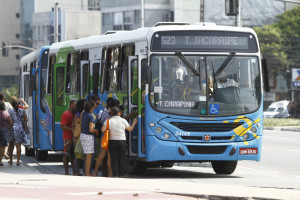 Ônibus podem parar a qualquer momento na Grande Vitória (Foto: A Tribuna)