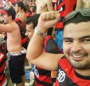 Thiago Alves foi morto na manhã desta sexta-feira (4) enquanto esperava o ônibus para o trabalho. (Foto: Reprodução/Facebook )