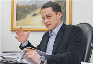 Imagem ilustrativa da imagem Pazolini veta projeto sobre pornografia