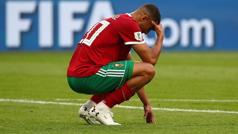 Aziz Bouhaddouz faz gol contra na estreia contra o Irã. (Foto: Reprodução)