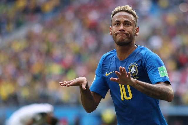 Neymar provoca após o segundo gol da Seleção Brasileira (Foto: Lucas Figueiredo/CBF)
