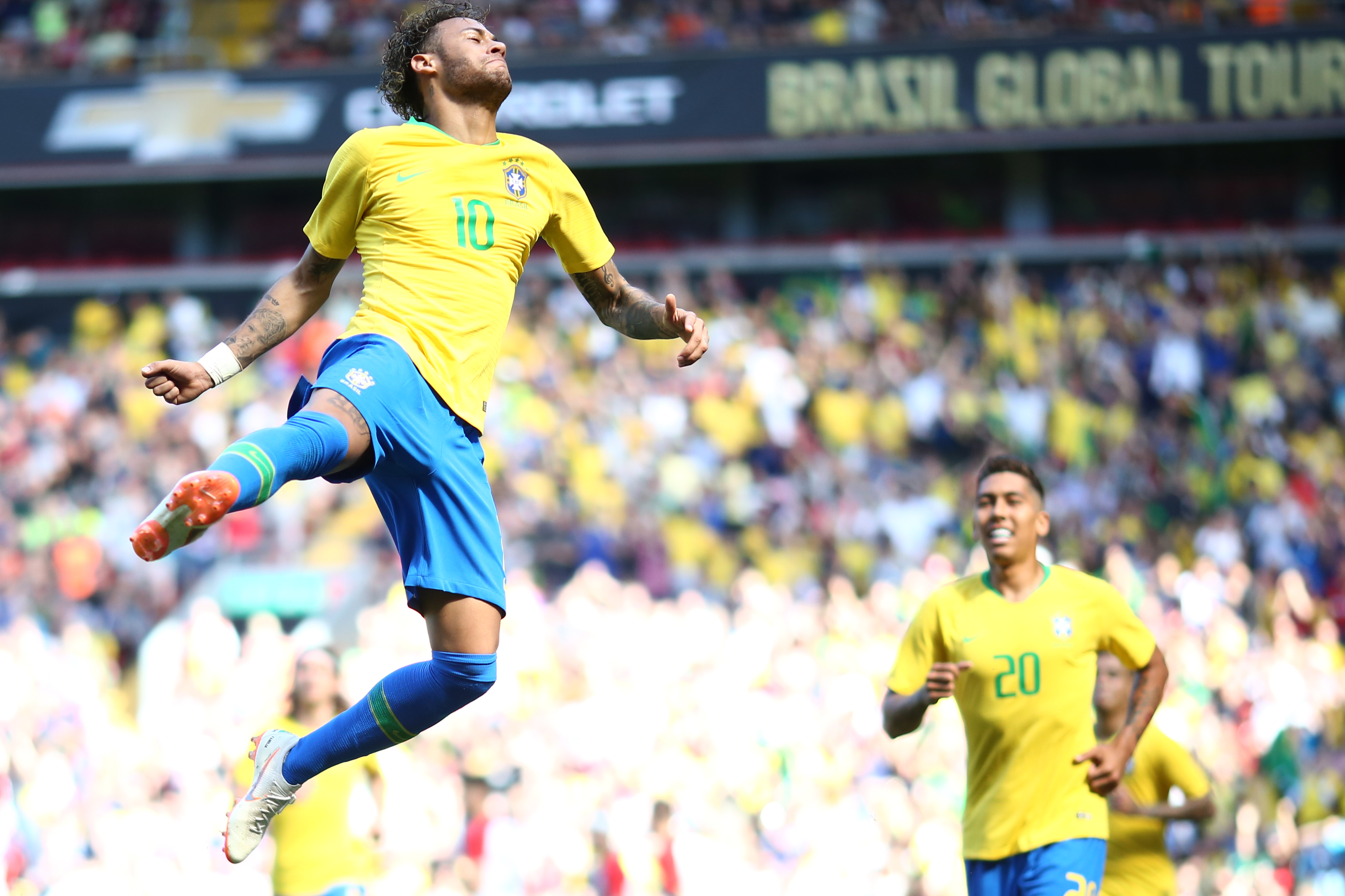 Neymar faz o primeiro gol após a cirurgia no pé direito (Foto: Lucas Figueiredo/CBF)