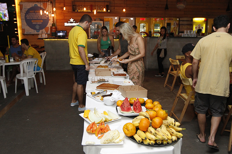 Em um bar de Vila Velha foi servido café da manhã. (Foto: Kadidja Fernandes)