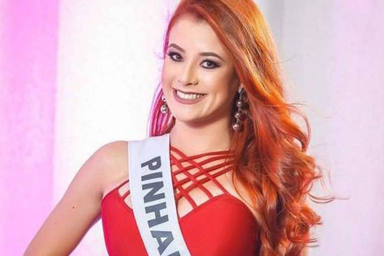 Karina foi eleita miss Pinhais em 2016. (Foto: Divulgação)