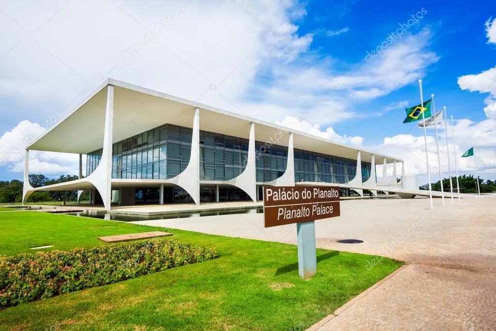 Imagem ilustrativa da imagem Assessor do Planalto é afastado por Bolsonaro após usar jato da FAB para voo exclusivo à Índia