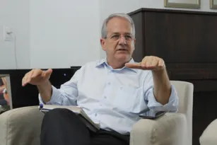 Imagem ilustrativa da imagem Deputados com o pé atrás