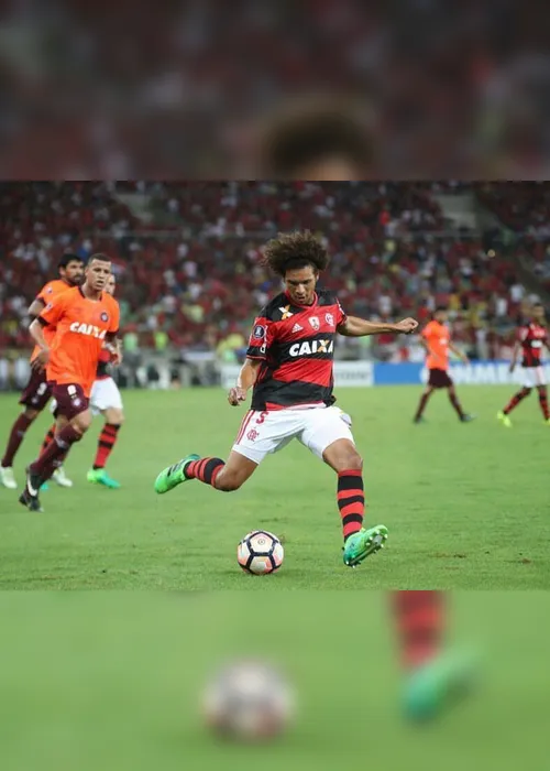 Imagem ilustrativa da imagem Jorge Jesus rasga elogios a Arão e manda recado após marca pelo Flamengo